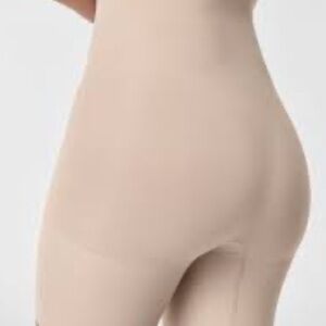 Spanx sculpt High-Waisted Seamless power mid thighs shorts Shapewear size 1X